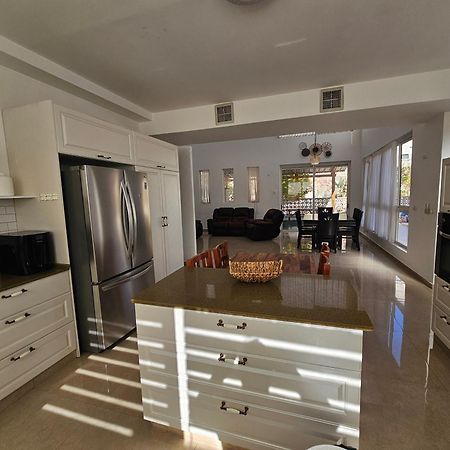 Villa Oasis Reef Resort Near The Sea -רק משפחות Eilat Eksteriør billede